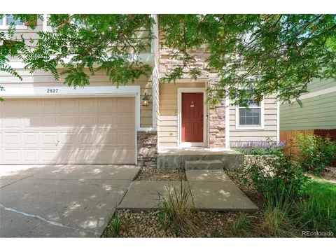 2827 E 111th Dr, Northglenn, CO 80233 photo 2