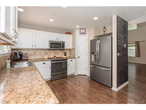 2827 E 111th Dr, Northglenn, CO 80233 photo 6
