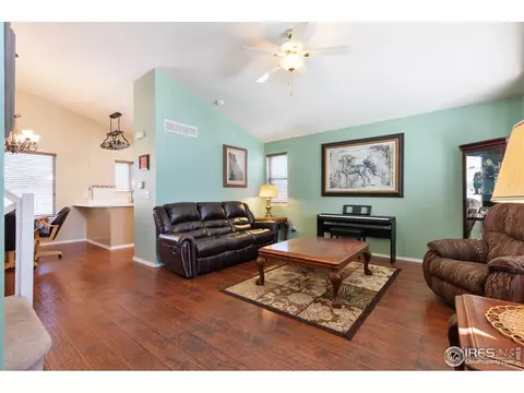 5219 E 127th Dr, Thornton, CO 80241 photo 6