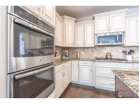 5970 Last Pointe Dr, Windsor, CO 80550 photo 9