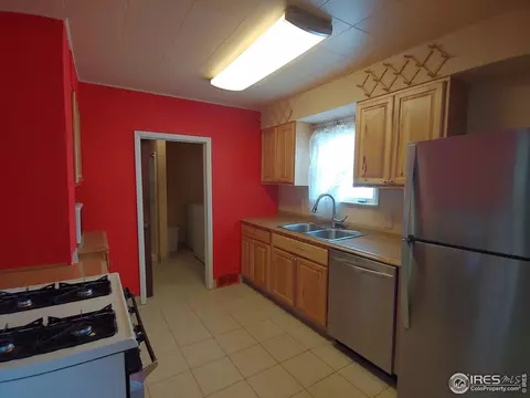 526 Walnut St, Sterling, CO 80751 photo 18