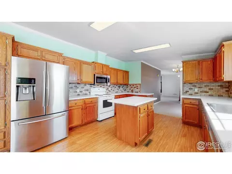 711 3rd Ave, Wiggins, CO 80654 photo 2