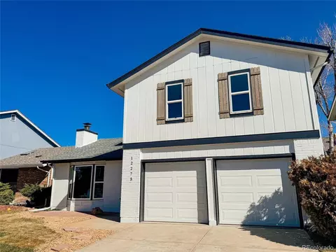 12275 E Bates Cir, Aurora, CO 80014 photo 2