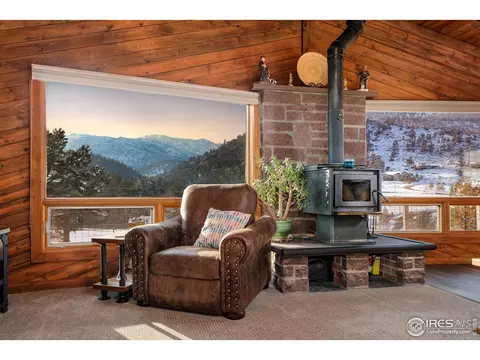 71 Arapahoe Ct, Lyons, CO 80540 photo 11