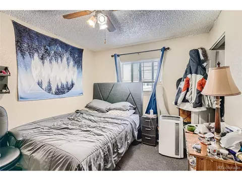 20090 E Batavia Dr, Aurora, CO 80011 photo 5