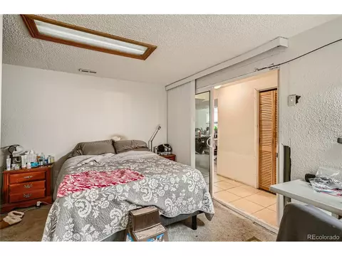 20090 E Batavia Dr, Aurora, CO 80011 photo 8