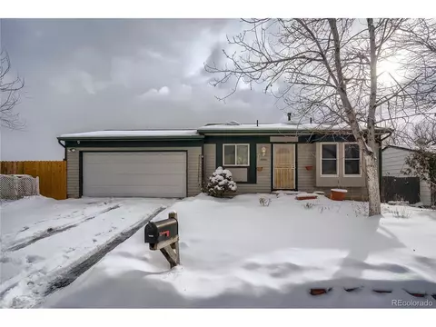 20090 E Batavia Dr, Aurora, CO 80011 photo 1