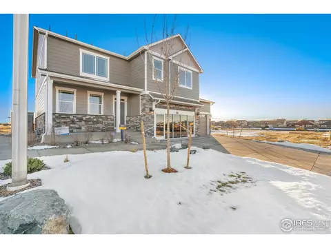 5394 Cedar St, Longmont, CO 80504 photo 3