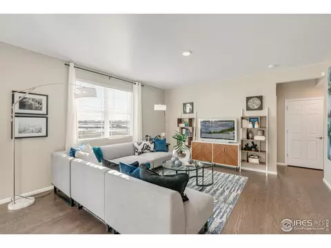 5394 Cedar St, Longmont, CO 80504 photo 8