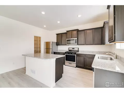 883 Emerald Lakes St, Windsor, CO 80550 photo 4