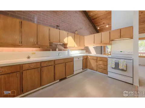 4883 Old Post Cir, Boulder, CO 80301 photo 14