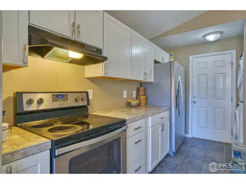 1863 Sumner St, Longmont, CO 80501 photo 8