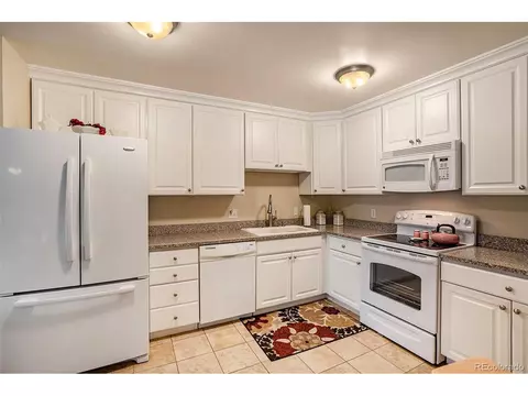 9355 E Center Ave #9B, Denver, CO 80247 photo 12