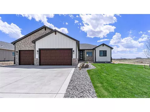 122 7th Ave, Wiggins, CO 80654