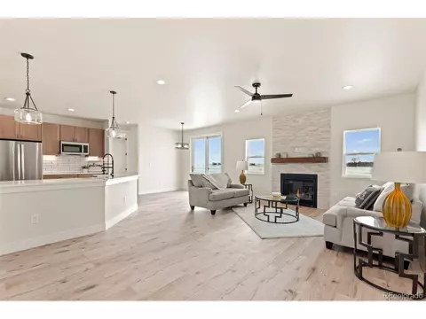 122 7th Ave, Wiggins, CO 80654 photo 2
