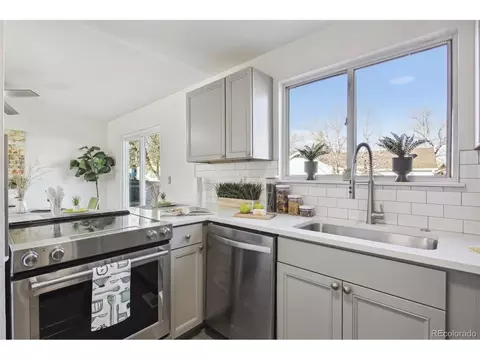 21103 E 42nd Ave, Denver, CO 80249 photo 8