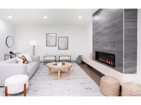 842 Fairfax St, Denver, CO 80220