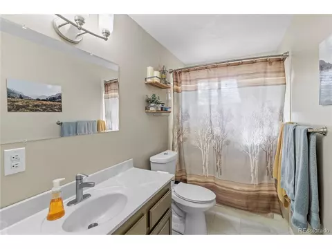 609 E 5th Ave, Longmont, CO 80504 photo 13