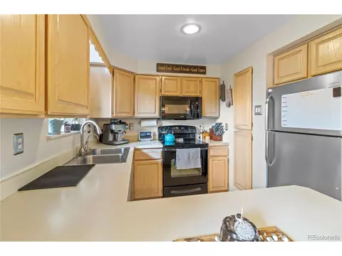 609 E 5th Ave, Longmont, CO 80504 photo 10