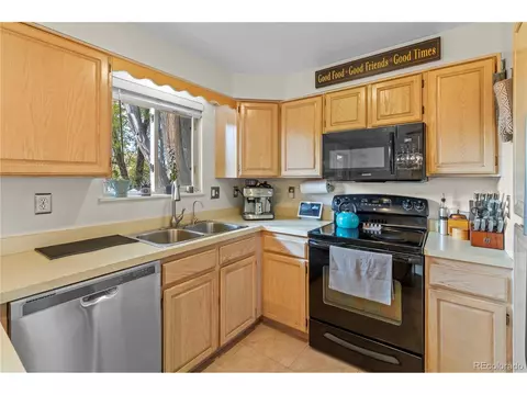 609 E 5th Ave, Longmont, CO 80504 photo 8