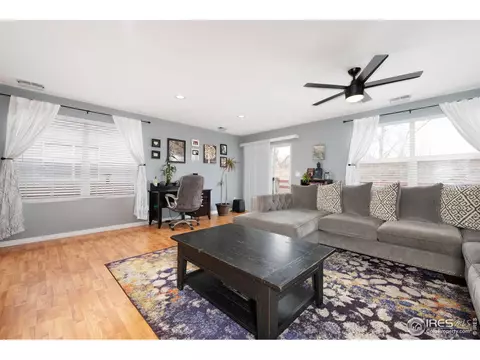 1055 E 78th Pl, Thornton, CO 80229 photo 6