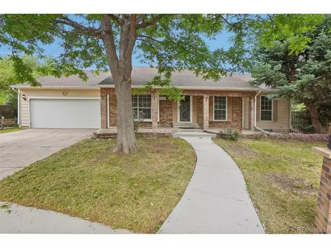 1385 S Laredo Ct, Aurora, CO 80017