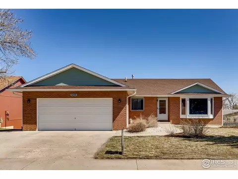 1208 Cedar Dr, Berthoud, CO 80513 photo 2