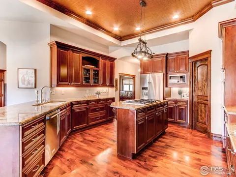 1887 E Seadrift Dr, Windsor, CO 80550 photo 4