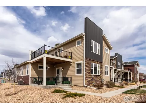 735 Robert St, Longmont, CO 80503 photo 2