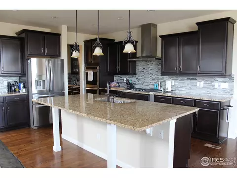 5007 Eagan Cir, Longmont, CO 80503 photo 8