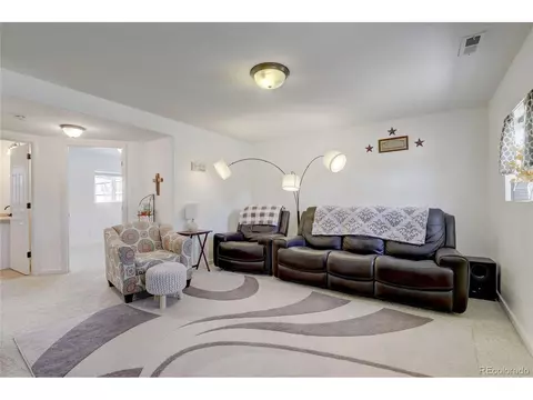 165 Hancock Ct, Bennett, CO 80102 photo 21