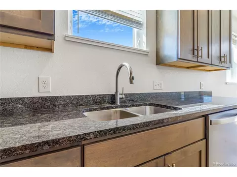 497 Valley Way, Bennett, CO 80102 photo 6
