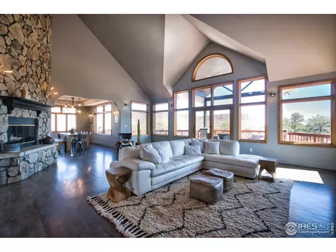 700 Apple Ridge Rd, Lyons, CO 80540 photo 5