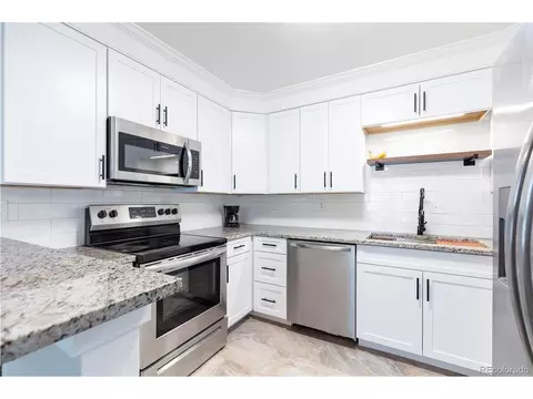 1724 W 102nd Ave, Thornton, CO 80260