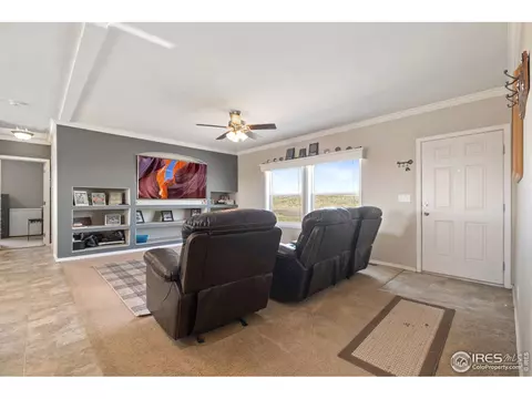 42 S Ranch Rd, Wiggins, CO 80654 photo 3