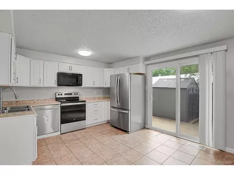 Kitchen - 14053 E Bails Pl, Aurora, CO 80012 photo 1 of 3