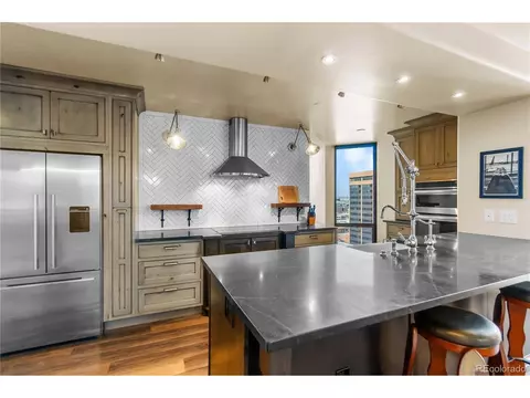 1625 Larimer St #1705, Denver, CO 80202