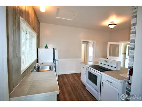 237 W Bryan St, Haxtun, CO 80731 photo 2