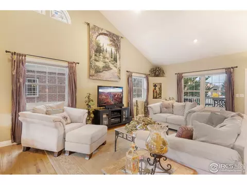 109 E Indiana Ave, Berthoud, CO 80513 photo 4