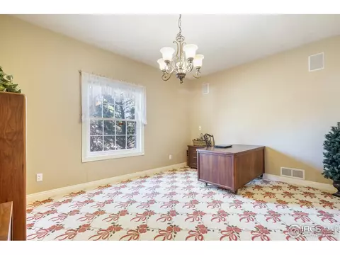 109 E Indiana Ave, Berthoud, CO 80513 photo 12