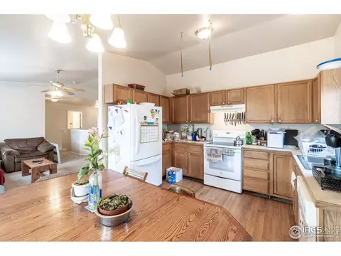 818 E 20th St Ln, Greeley, CO 80631 photo 7