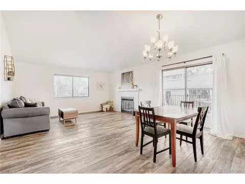 540 S Forest St #5-206, Denver, CO 80246