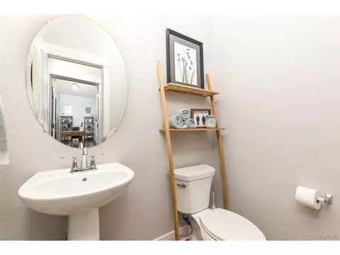 9992 E 60th Ave, Denver, CO 80238 photo 13