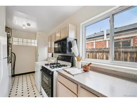 3625 E 29th Ave, Denver, CO 80205 photo 11