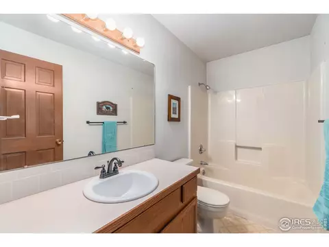 1215 Cedar Dr, Berthoud, CO 80513 photo 14