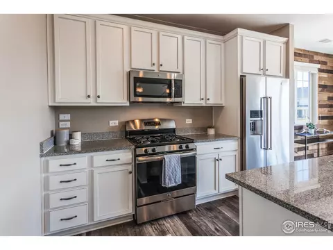 5344 Eagle Creek Dr, Timnath, CO 80547 photo 8