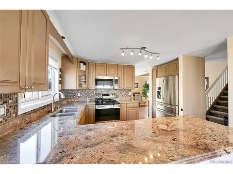 12196 Grape St, Thornton, CO 80241 photo 2