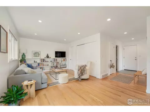 9042 Thunderhead Dr, Boulder, CO 80302 photo 11