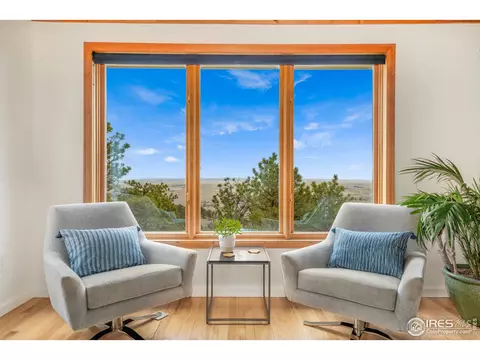 9042 Thunderhead Dr, Boulder, CO 80302 photo 4