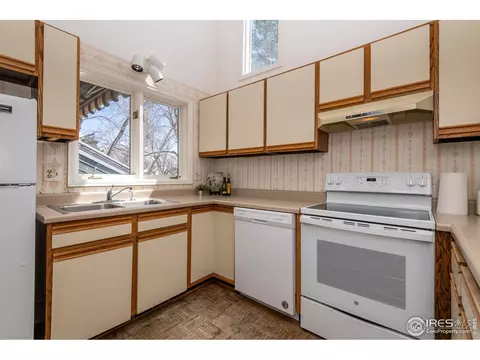 2277 Juniper Ct, Boulder, CO 80304 photo 8